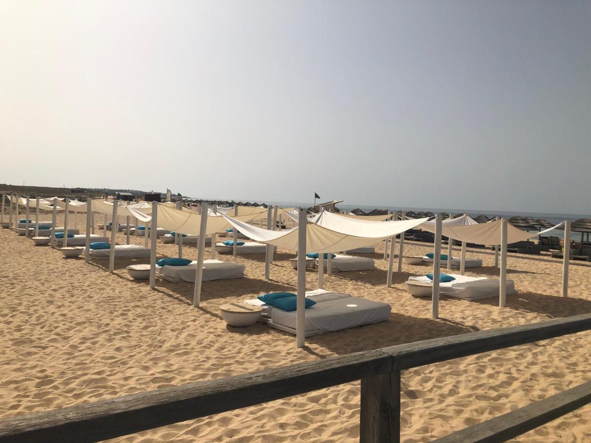 Luxury Two Br Pool View Beach Side Apartment At Algarve'S Longest Beach อาร์มาซอง เด เปรา ภายนอก รูปภาพ